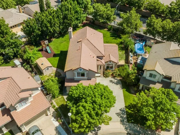 200 Eastbrook Cir, Sacramento, CA 95835