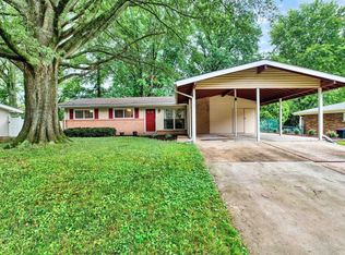 28 Montauk Dr, Saint Louis, MO 63146