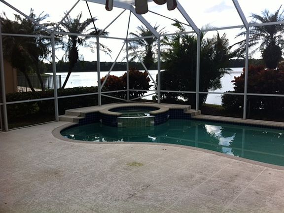 5th image of 1515 Island Way