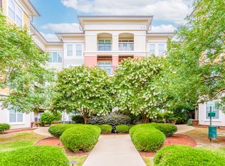 710 Villagio Pl #403, Fayetteville, NC 28303