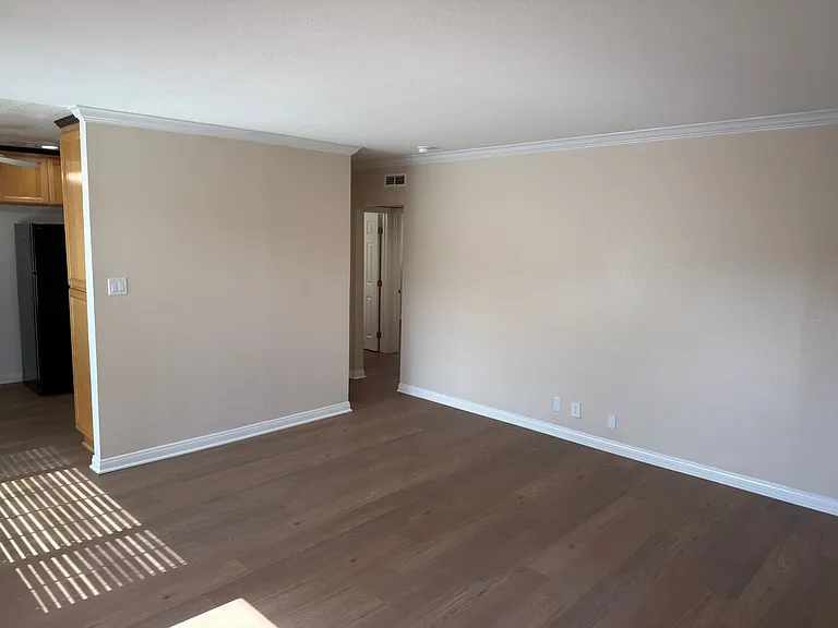 Pointe Pacific Apartment Homes — Photo 33