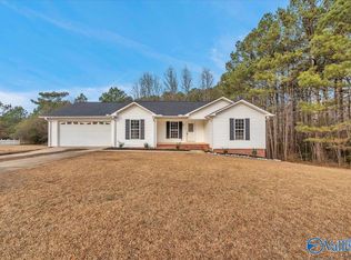 117 Mountain Creek Dr, Gadsden, AL 35901