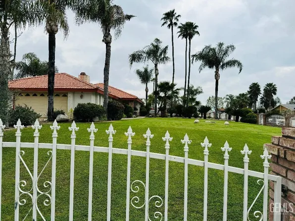 7701 Citation Ln, Bakersfield, CA 93307