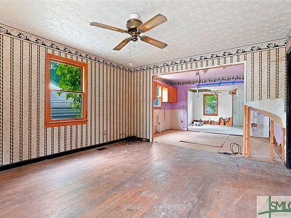 3rd image of 2110 E 56th Street