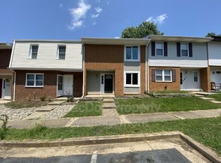 123 Oak Dr, Stafford, VA
