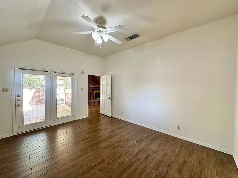 1114 Boulder Run — Photo 17