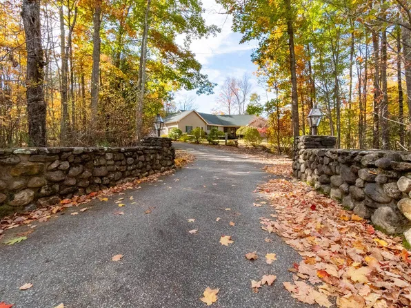 78 Mountain Road, Goffstown, NH 03045
