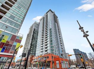 215 N 13th Ave SW #302, Calgary, AB T2R0V6