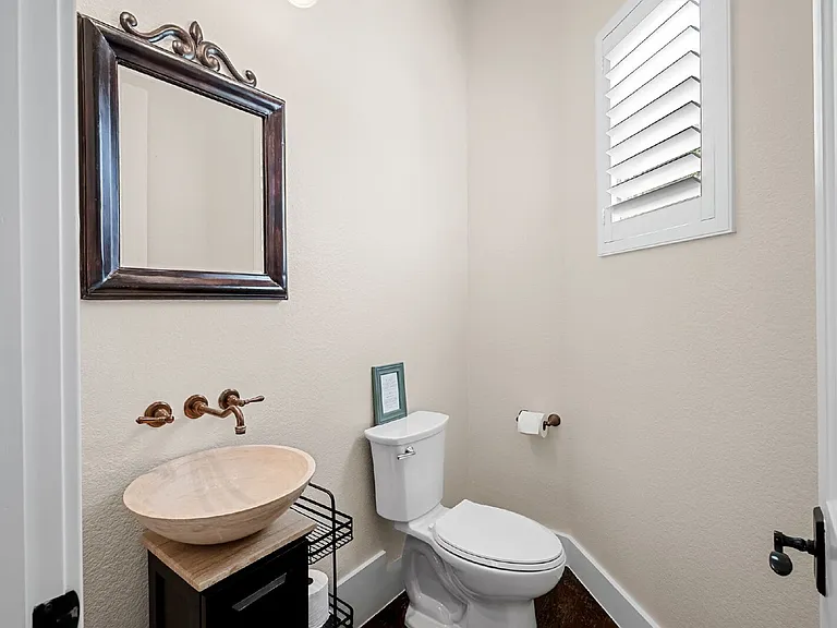 3304 Blue Jay Ln — Photo 7