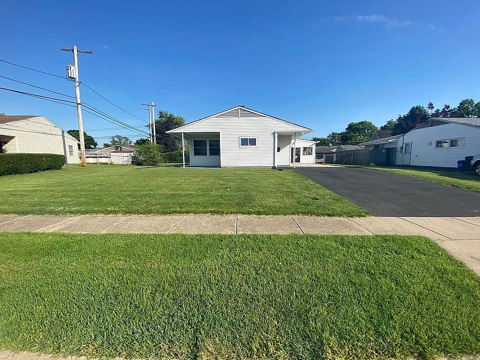 1st image of 50 Elm Ln