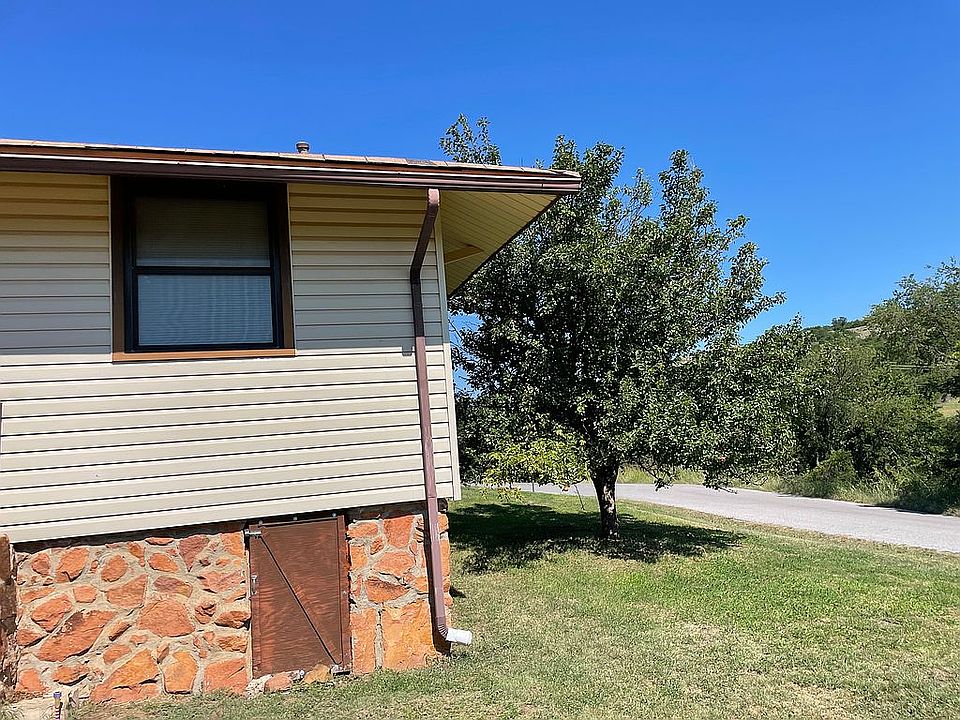 97 Spring St, Medicine Park, OK 73557 Zillow
