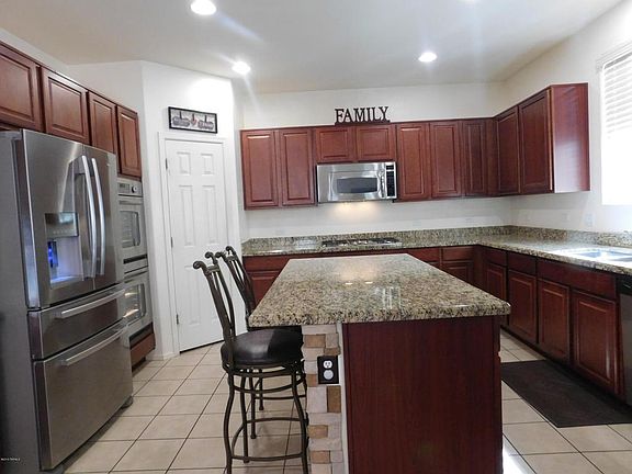3rd image of 13804 S Camino Linio