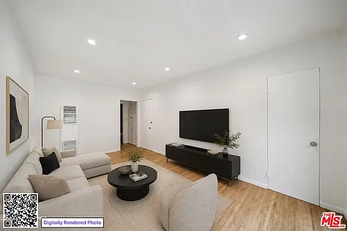 710 Westmount Dr #D Photo 1