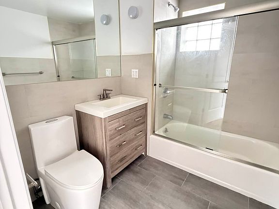 3rd image of 27-15 27th St #4B