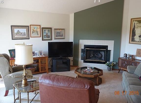 3rd image of 15719 SE 23rd St Unit 119