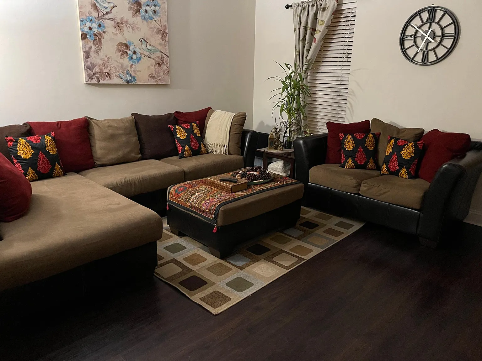 3 bed, 2.5 bath, 2501 sqft, $3,450 — Photo 3