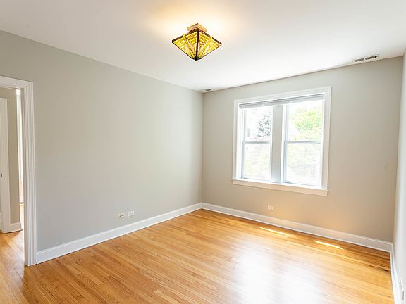 4th image of 1226 Elmwood Ave APT 2W