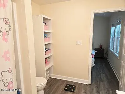 207 Sherwood Rd — Photo 12