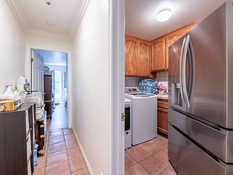 11300 Highridge Ct — Photo 14