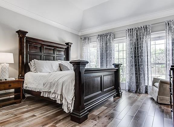 4th image of 105 Acapulco Ct