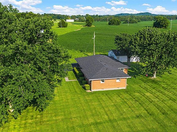 5th image of 2115 Guston Rd