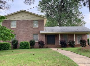 511 Collingswood Dr, Dothan, AL 36301