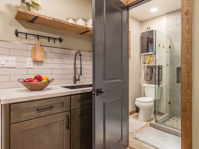 12948 Sierra Dr E — Photo 13