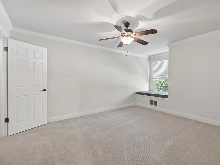 2500 Steck Ave #39 — Photo 12