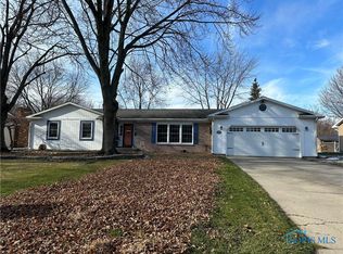 1103 Old Orchard Dr, Wauseon, OH 43567
