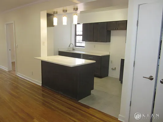 Rented by Kian Realty | media 33