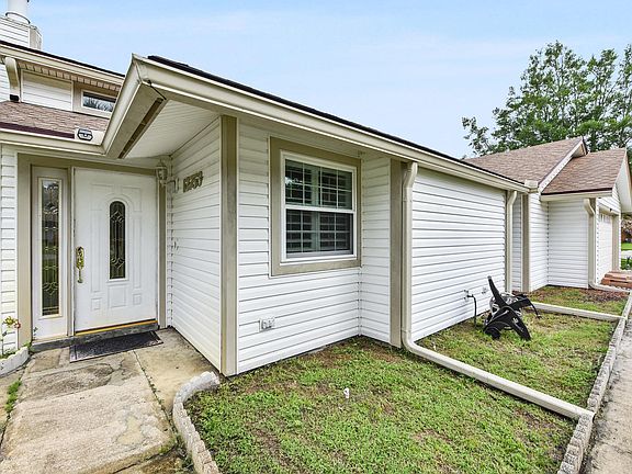 3rd image of 12753 Sekani Way