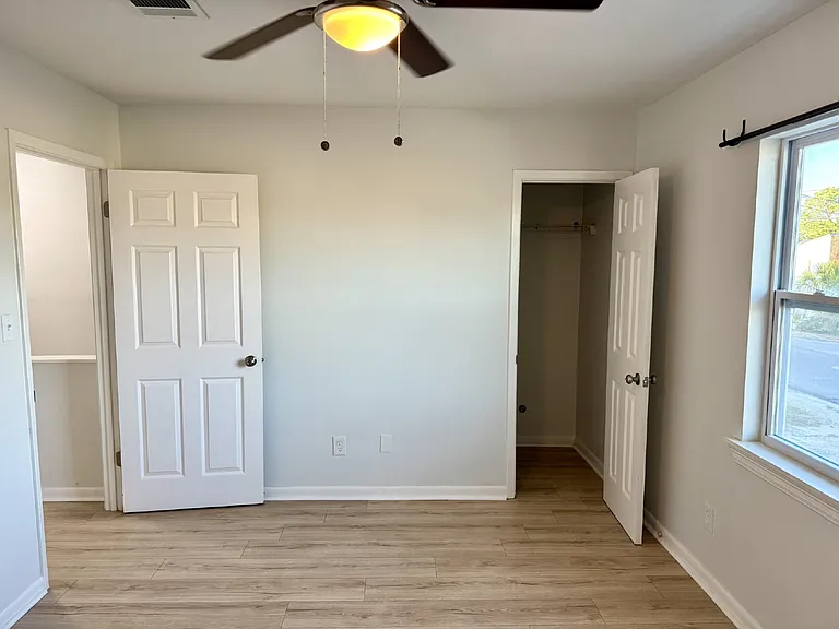 8003 Beach Dr #A — Photo 12