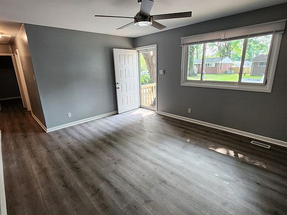 3rd image of 617 McLean St