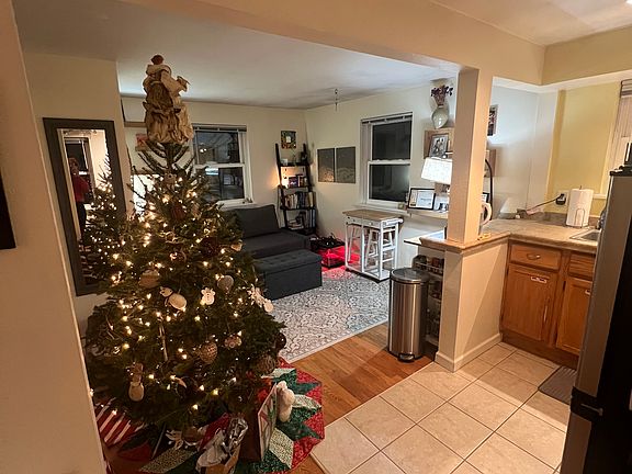 3rd image of 3802A E Underwood Ave #A