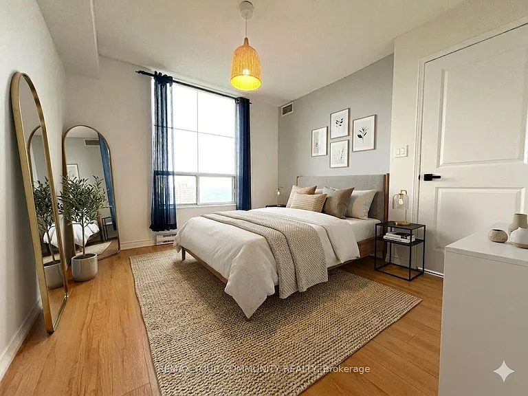 8 Rosebank Dr #11C — Photo 4