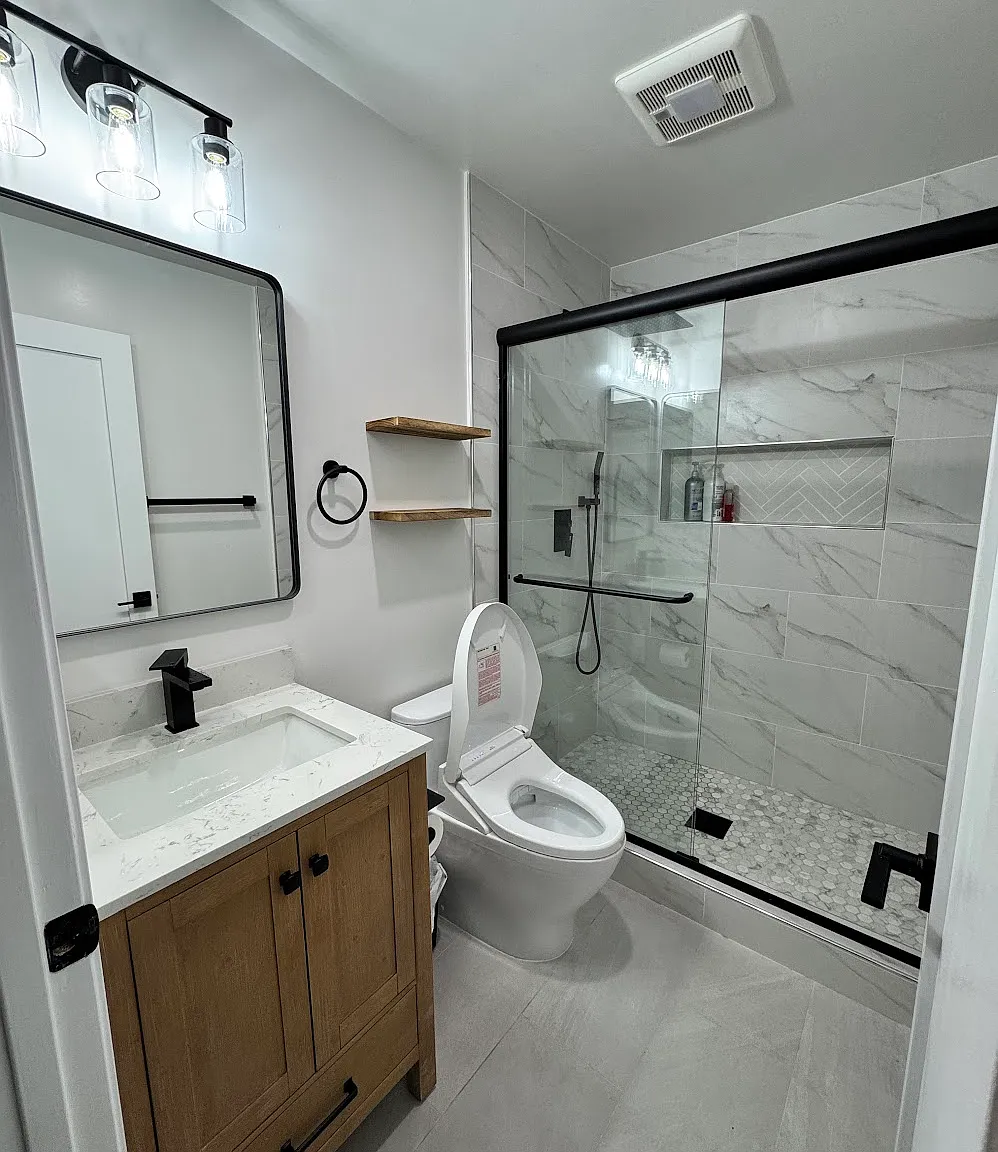 4 bed, 1325 sqft, $5,200 — Photo 3