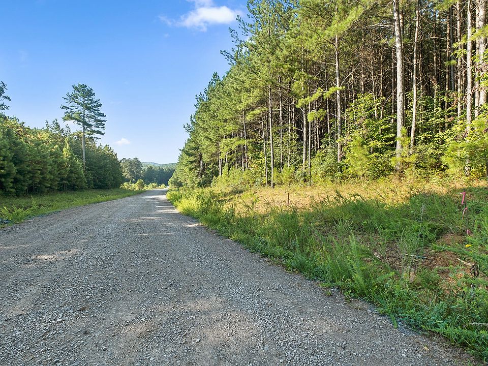 1st image of 15 Walden Farms Rd
