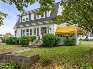 28 Furnace Brook Pkwy, Quincy, MA 02169