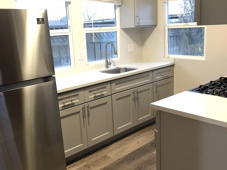 711 E Taylor St #2 — Photo 7