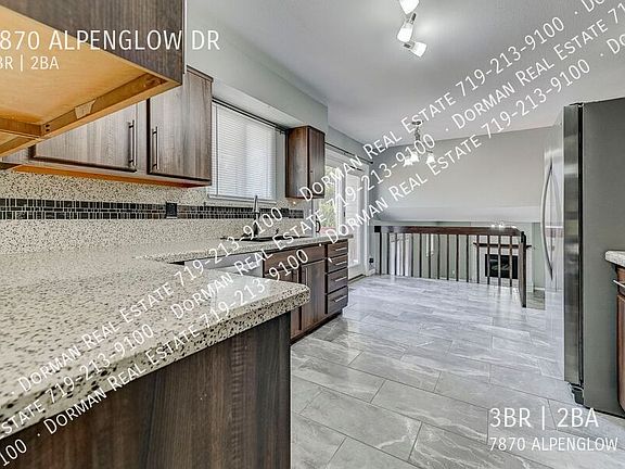 3rd image of 7870 Alpenglow Dr