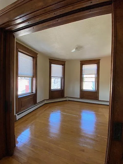 1 bed, $1,100 — Photo 3