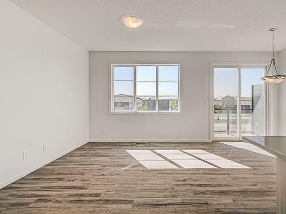 5th image of 236 Carringham Way NW #236
