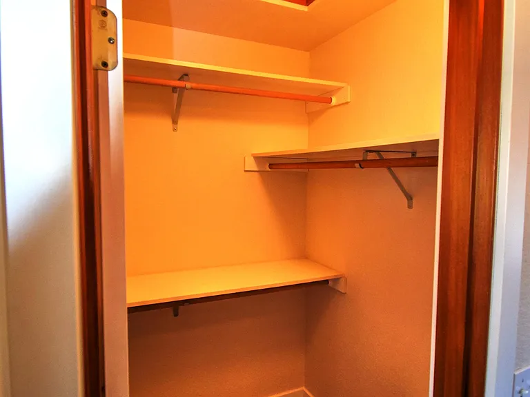 2918 Lohman Ct SE — Photo 32