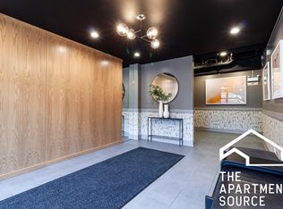 503 W Aldine Ave #3, Chicago, IL 60657