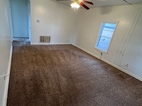 2nd image of 135 E 11th St