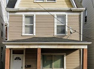 206 Robinson St, Pittsburgh, PA 15213