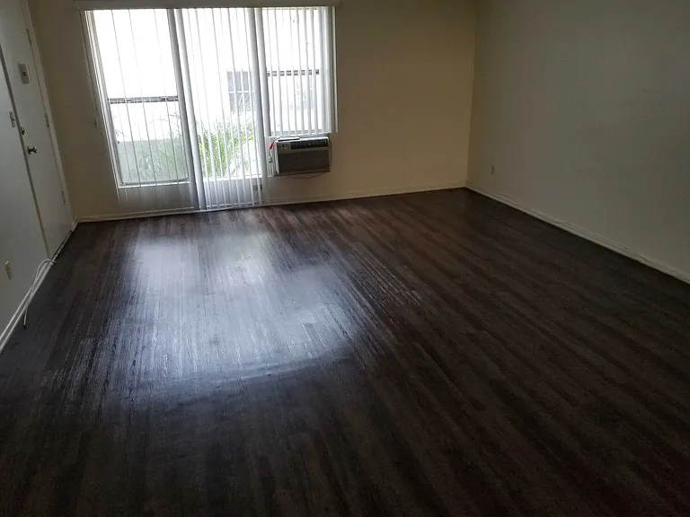 Fruitland Dr — Photo 23