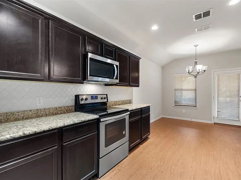 2905 Pacifico Way — Photo 5