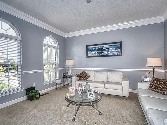 4th image of 1106 Sophia Dr