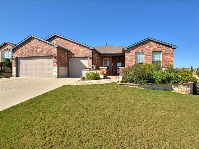 1st image of 105 Duck Creek Ln